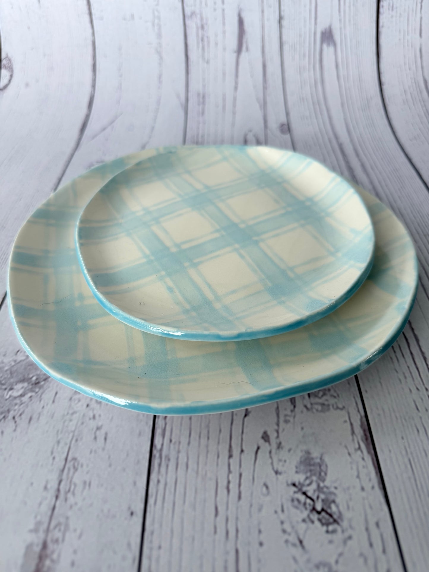Blue tartan plate set