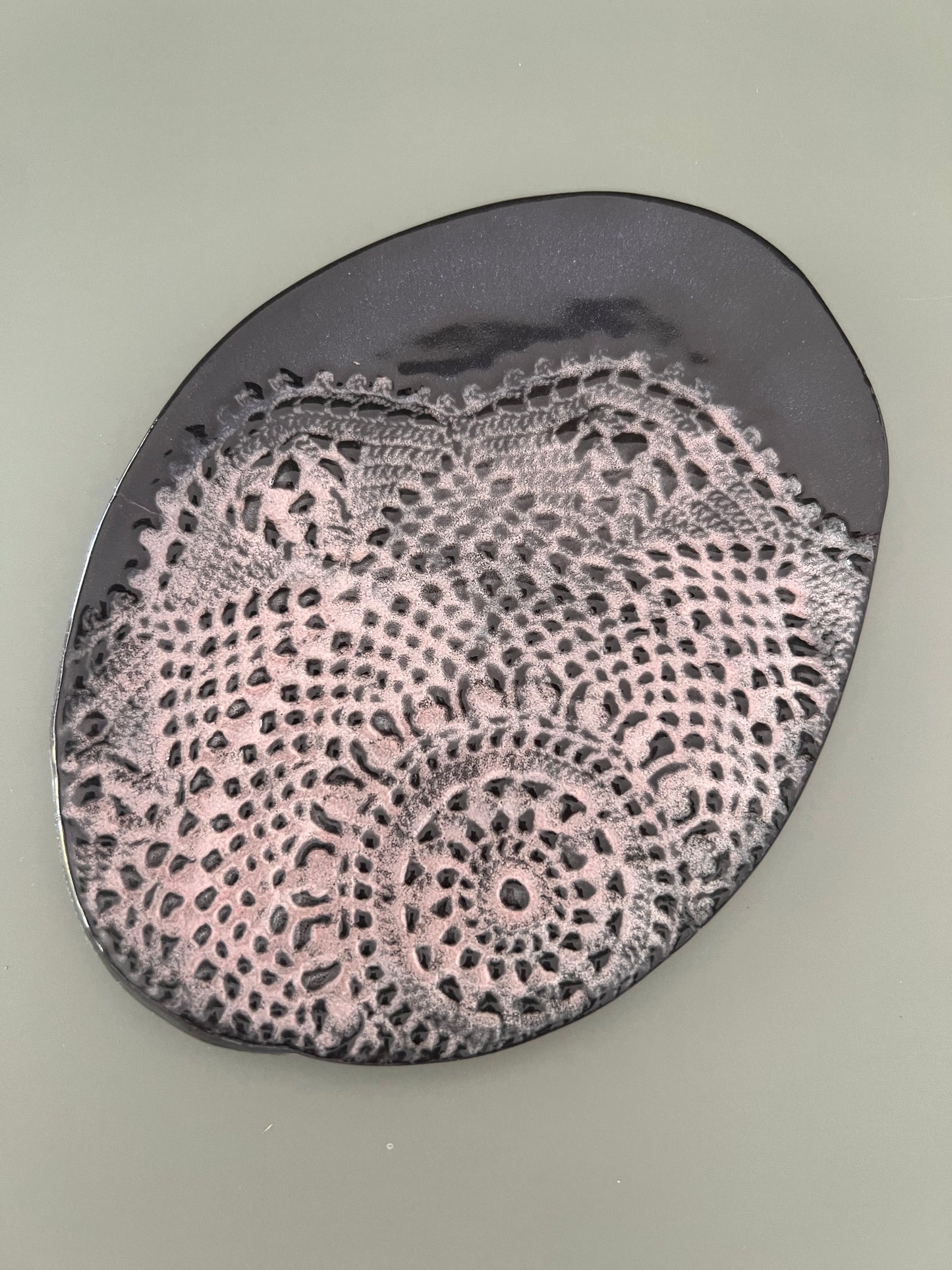 Black Clay pink trinket (large)