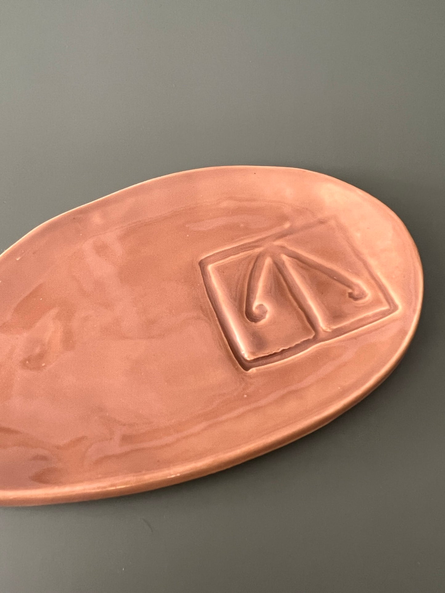 Māori design trinket