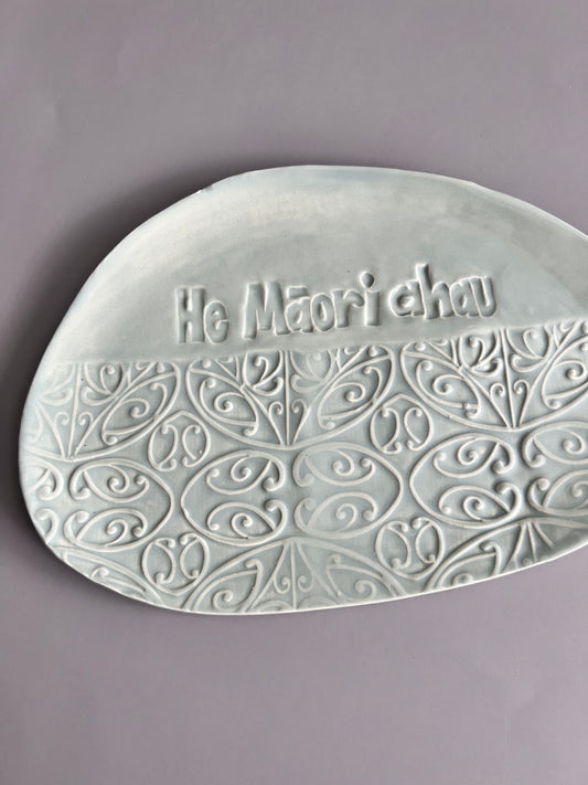 He Māori ahau plate