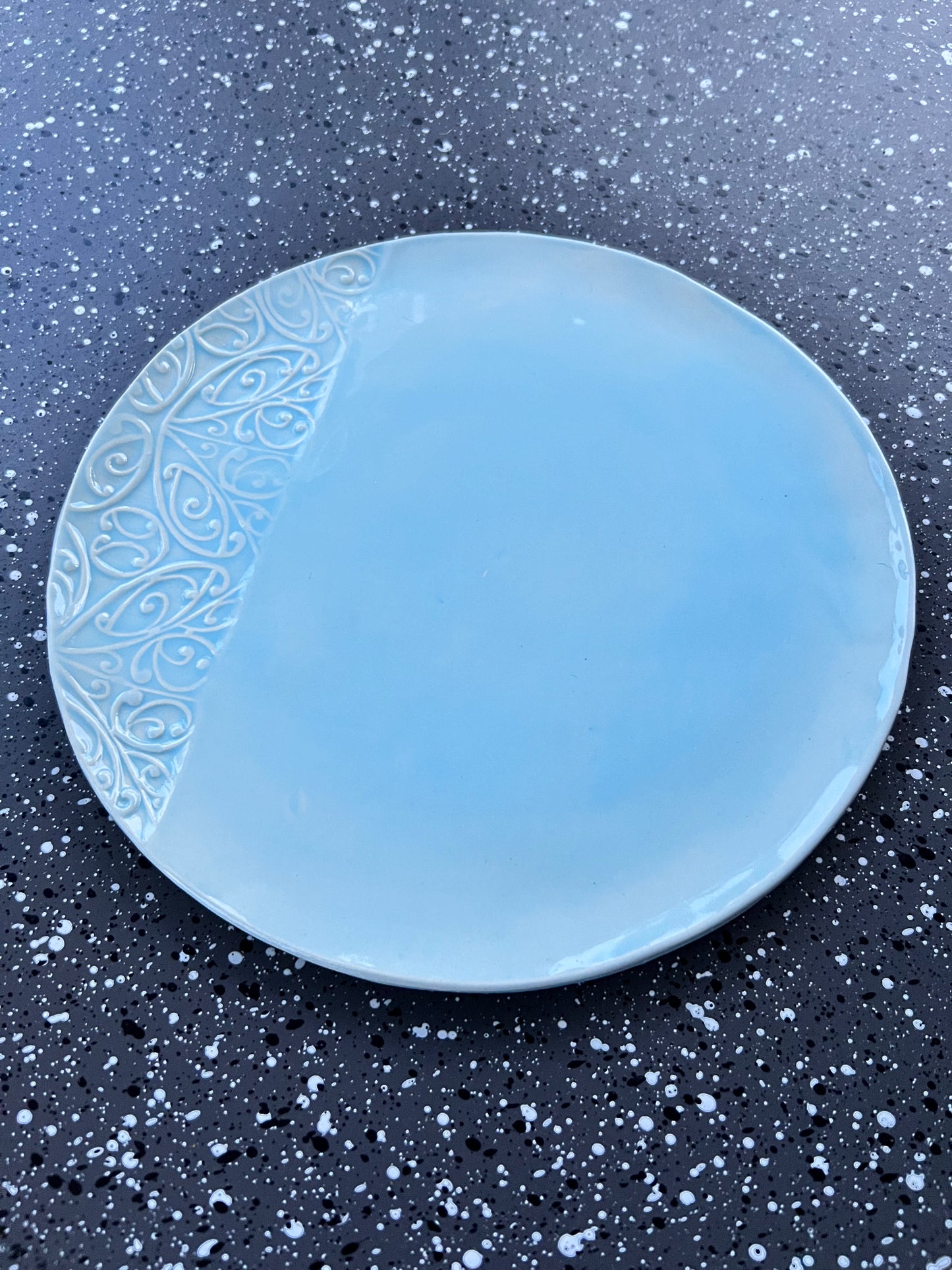 Middle size plate - Baby blue colour
