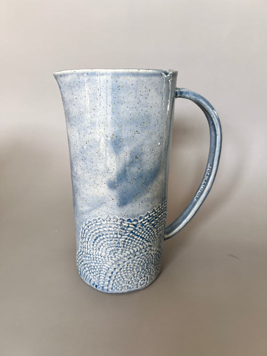 Vase with handle