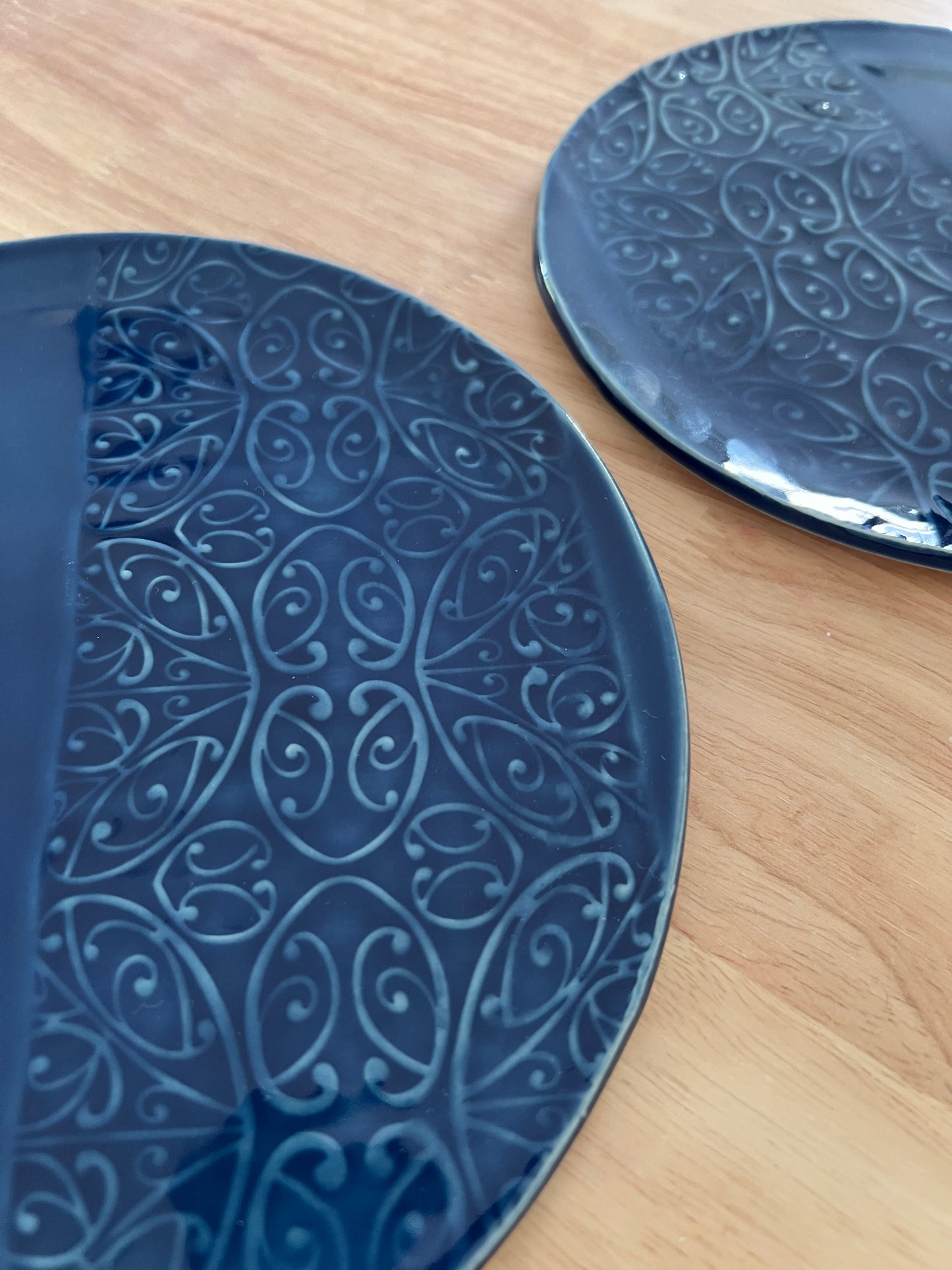 Dinner and Side plate set