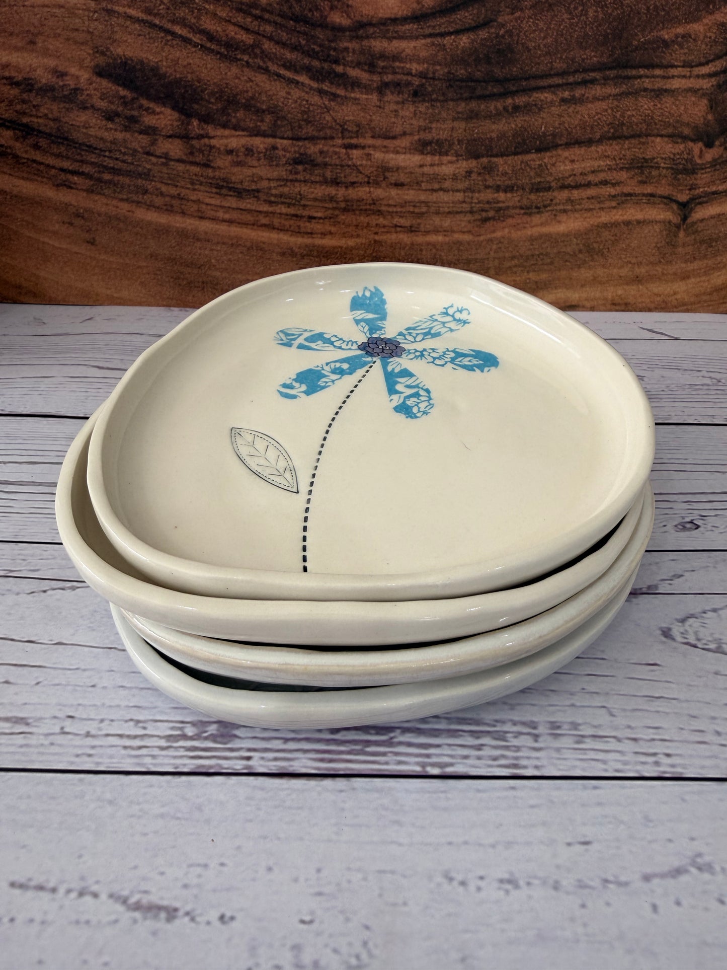 Large Flower Trinket