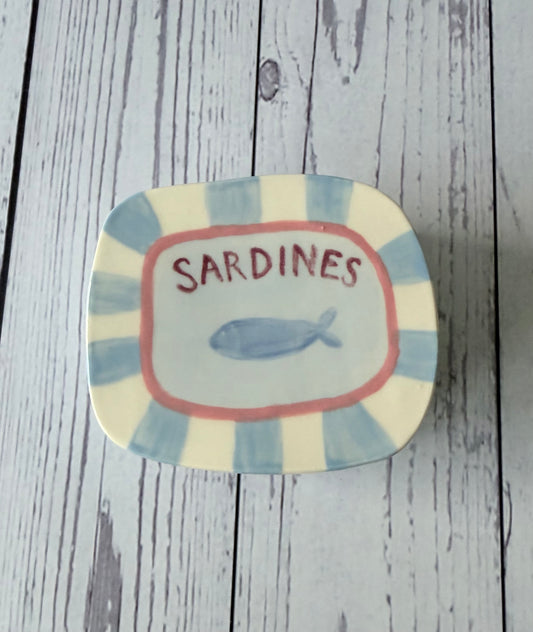 Blue sardine trinket