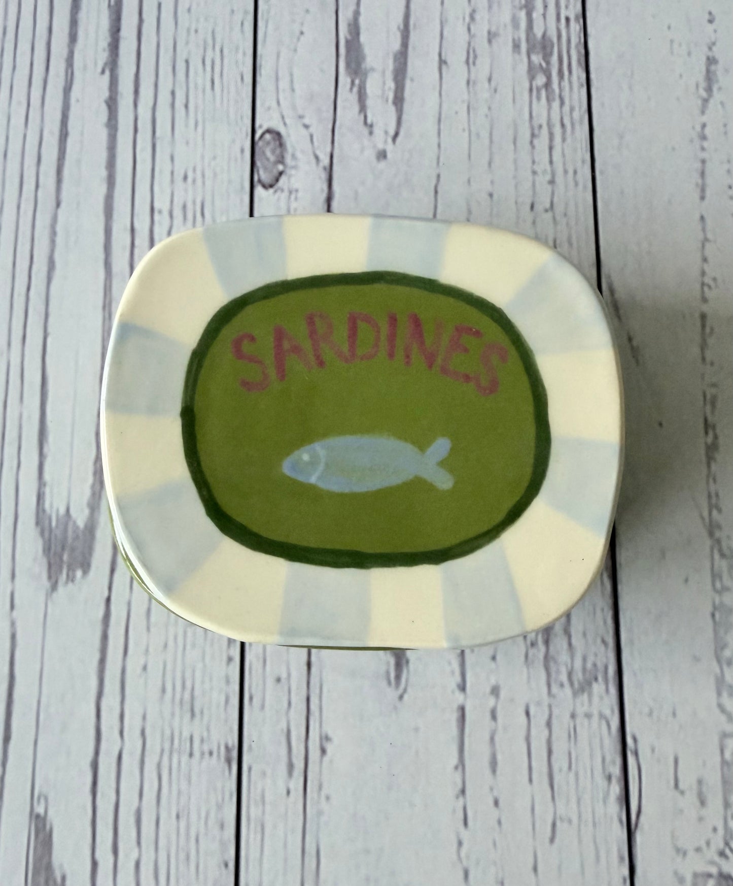 Green sardine trinket
