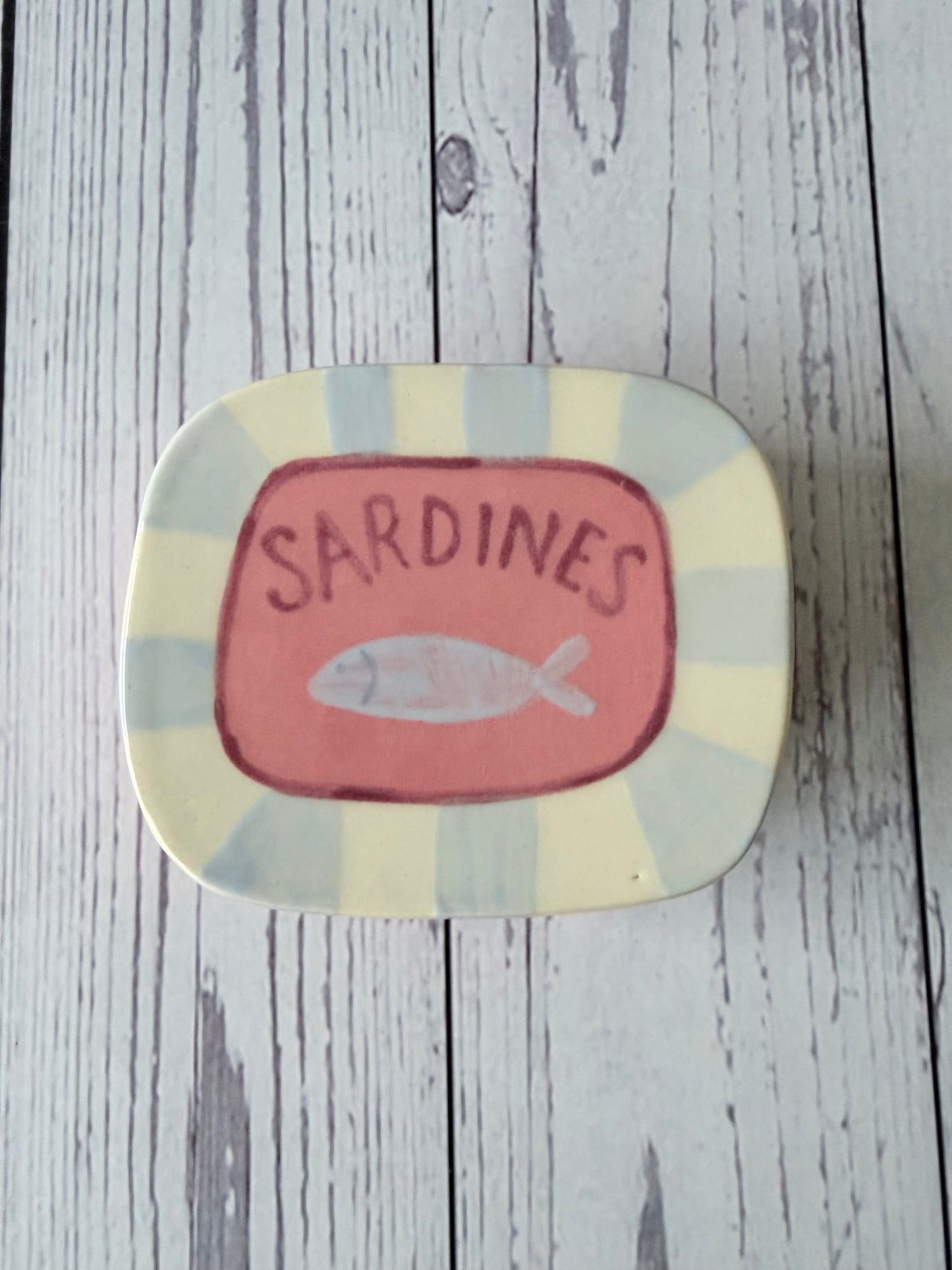 Pink sardine trinket